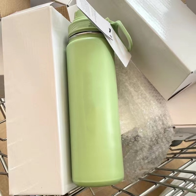 710ml Lulu Insulated Water Cup Sports Bottle Water Bottles Stainless Steel Pure Titanium Vacuum Portable Leakproof Outdoor Cup
