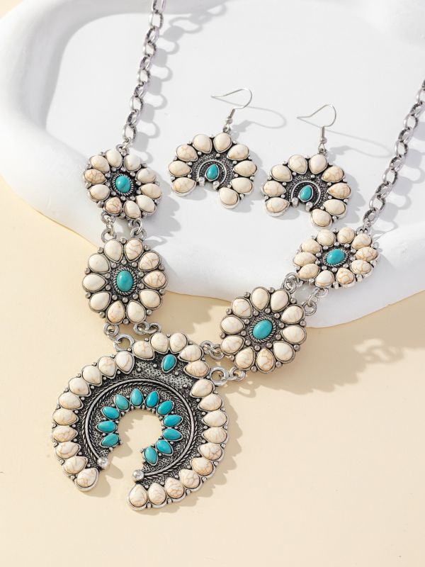 Bohemian Style Turquoise Necklace & Earrings