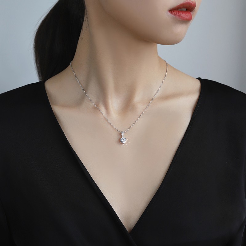 9# 1 Karat Pendant D Color Necklace Fashion Moissanite Necklace