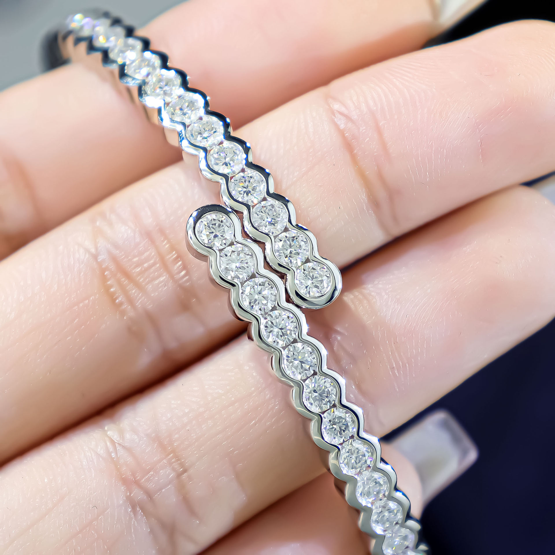 39# Fashion Bracelet