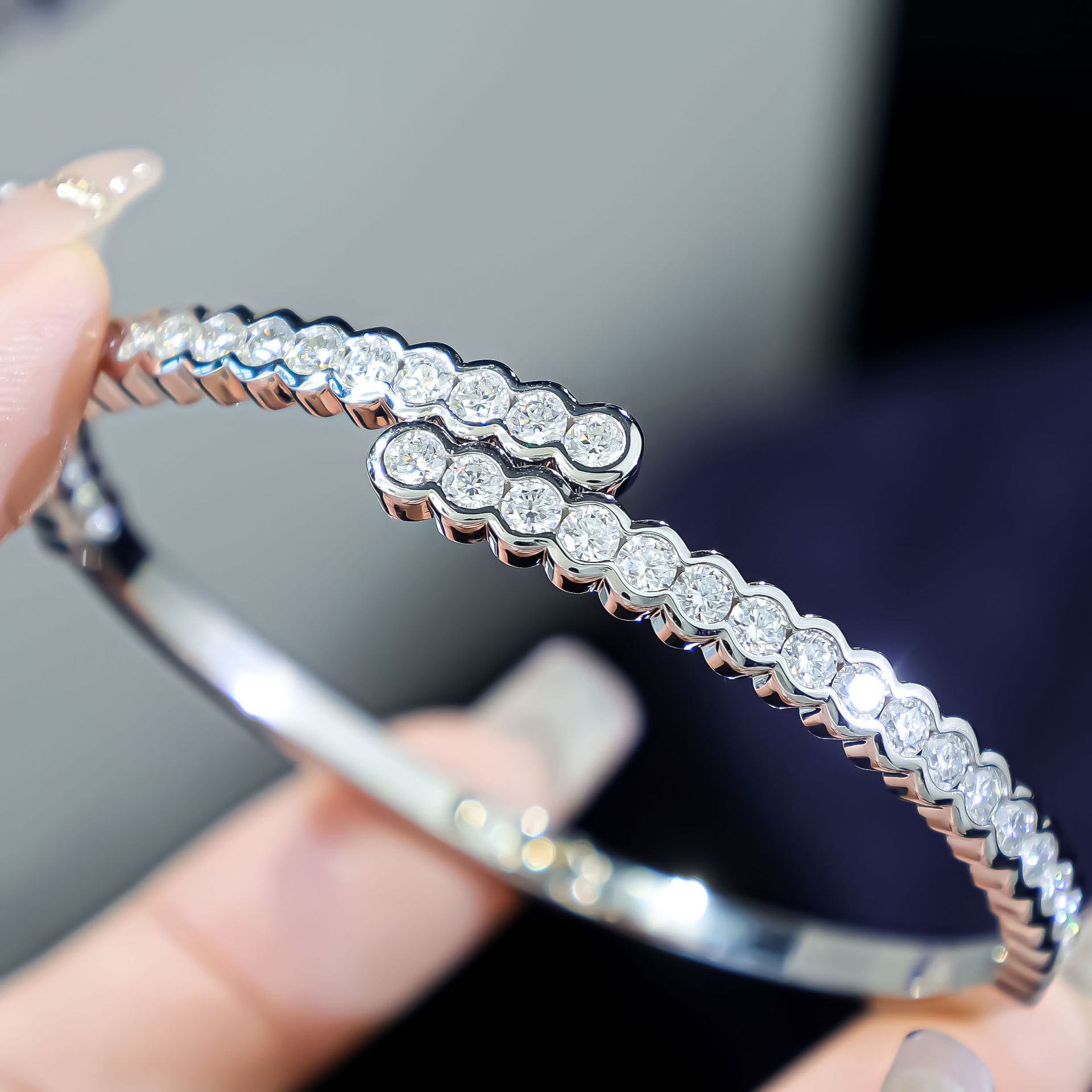 39# Fashion Bracelet