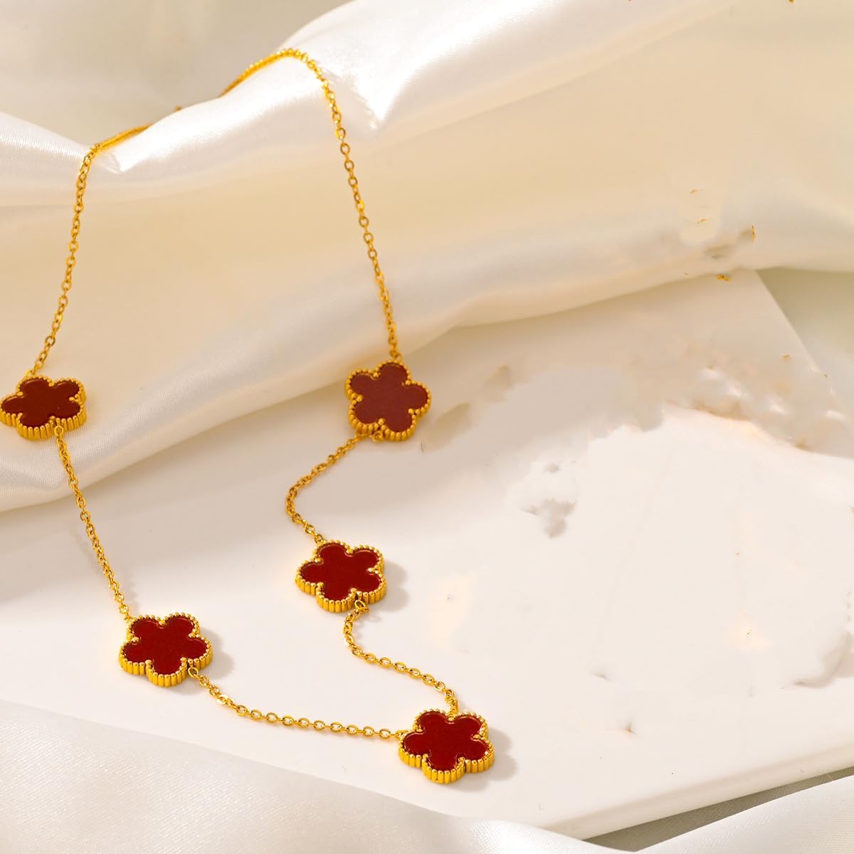 5Pcs Clover Neckalce Earring Bracelet Set For Women Gold Plated Stainless Steel Chain Necklace with Flower Design Five Leaf Clover Earring Trendy Jewelry Set Gift