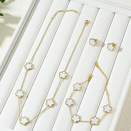910 Five Leaf Clover Gift Set: 18K Gold Plated Necklace, Adjustable Bracelet,Stud Earrings for Mom, Wife, Daughter & Friends