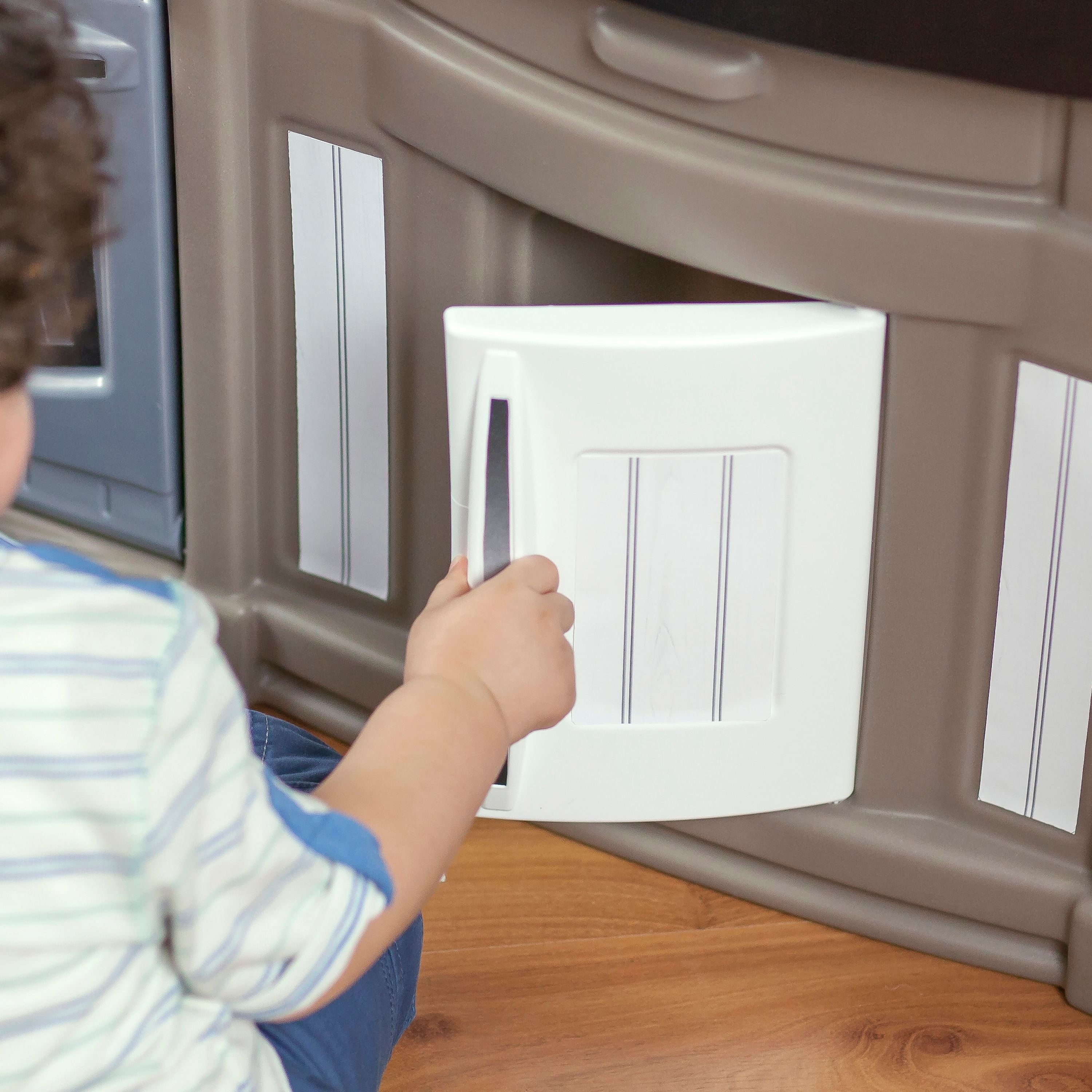 Pretend Play Kids Best Chef's Toy Cooking Kitchen Set with Accessories