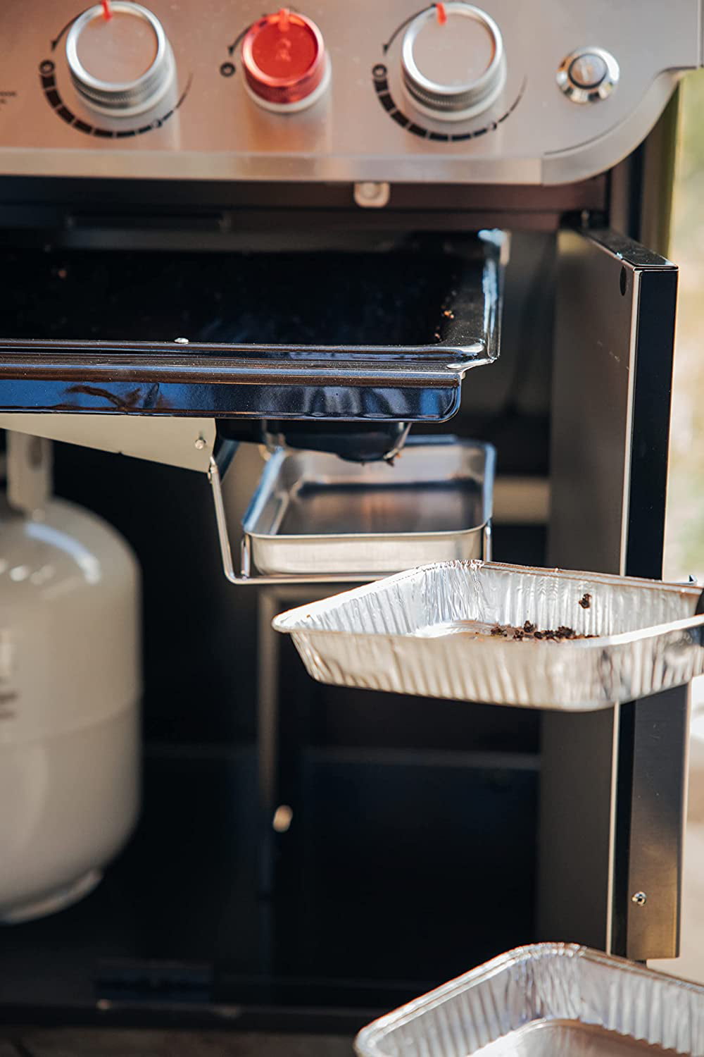 Weber-Stephen Products 102604 E-325S Liquid Propane Gas Grill with Sear Burner, Copper