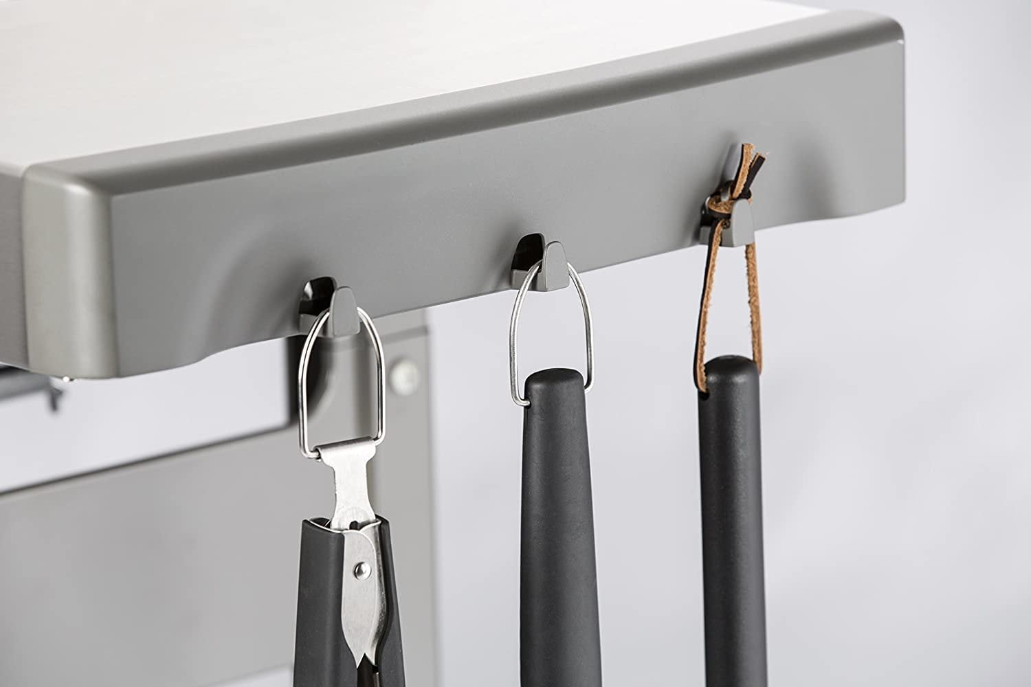 Weber 44010001 Spirit II E-210 2-Burner Liquid Propane Grill, Black