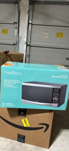 West Bend WBMW92S Microwave Oven 900-Watts Compact *FAST SHIPPING*