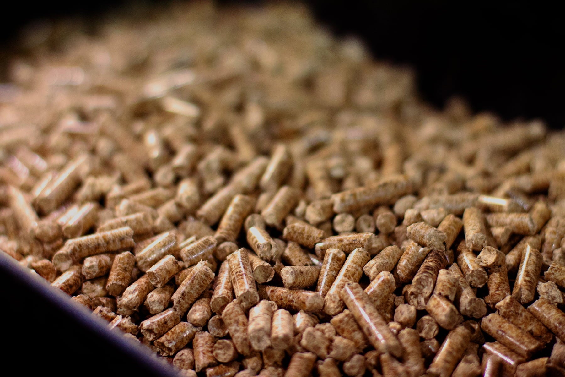 Louisiana Grills 40lb Bag Wood Pellets, Tennessee Whiskey Barrel Smoker Fuel