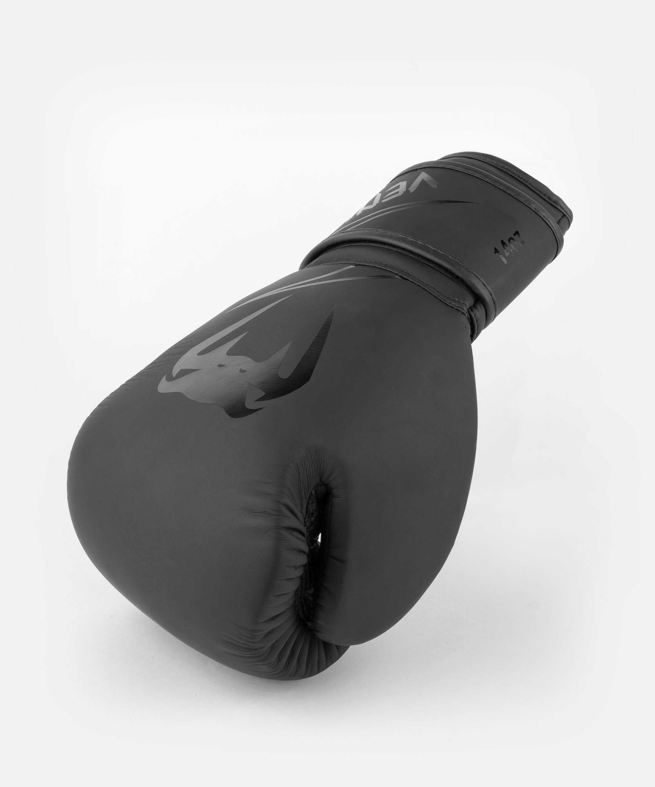 Venum Classic Boxing Gloves - Unisex - Black - 12 oz