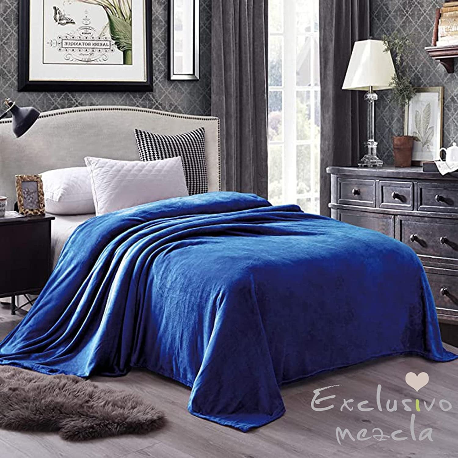 Exclusivo Mezcla Twin Size Flannel Fleece Velvet Plush Bed Blanket as Bedspread, Coverlet, Bed Cover (90x66 inches, Cobalt Blue) Soft, Lightweight, Warm and Cozy