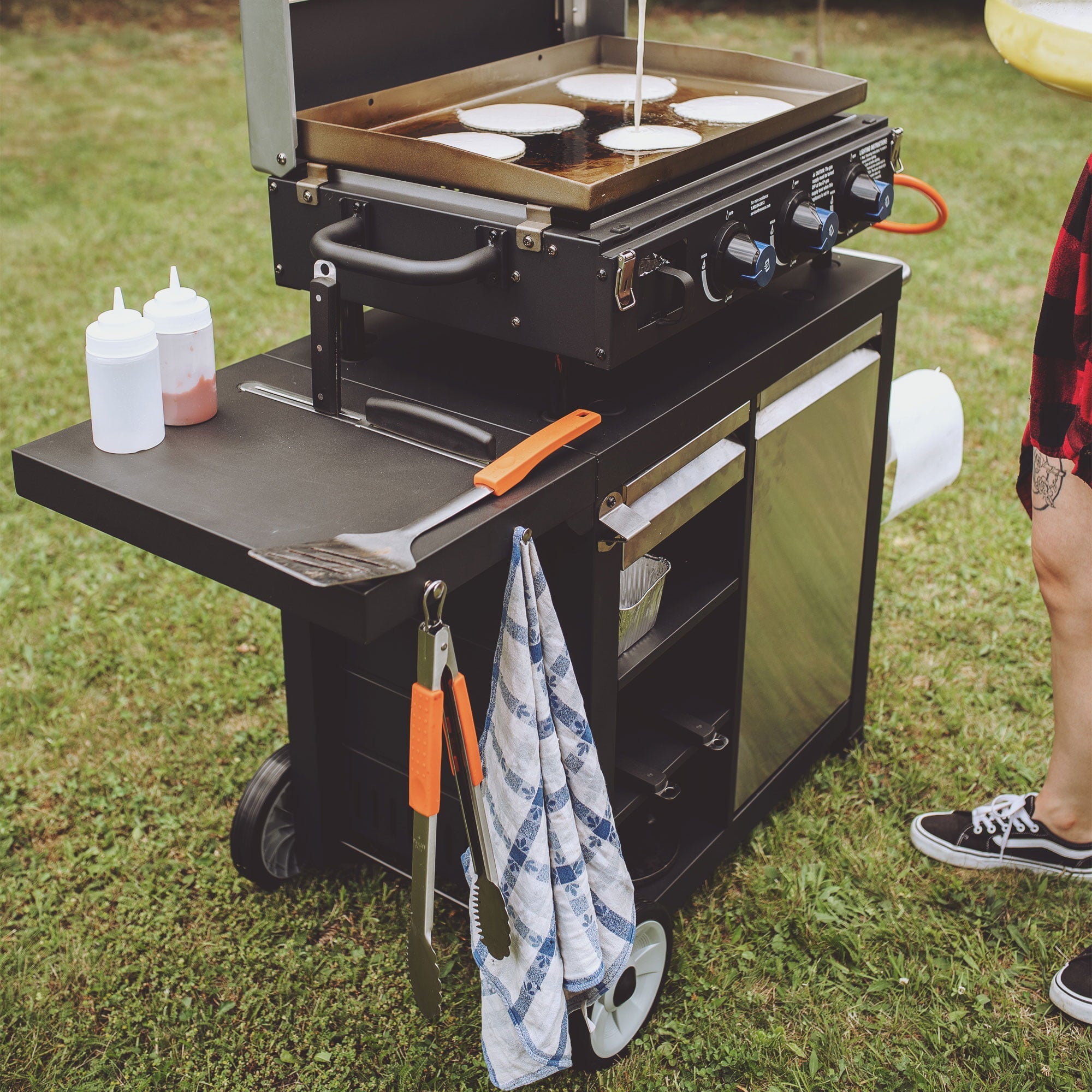 Universal Rolling Prep Cart for Portable Outdoor Griddle and Grills