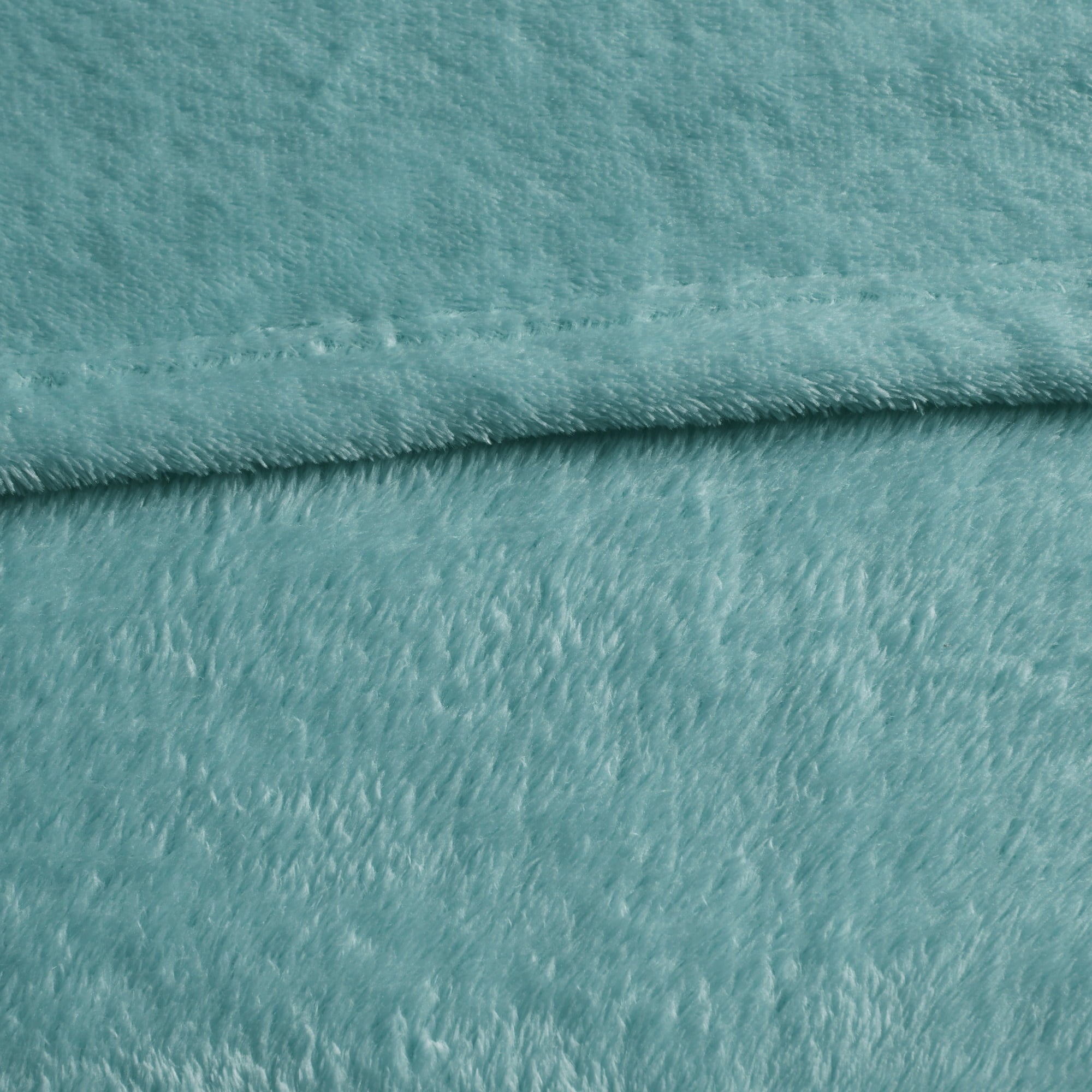 Home Essence Apartment Microlight Plush Casual Aqua Blue Solid Print Polyester Bed Blanket, Full/Queen, Washable