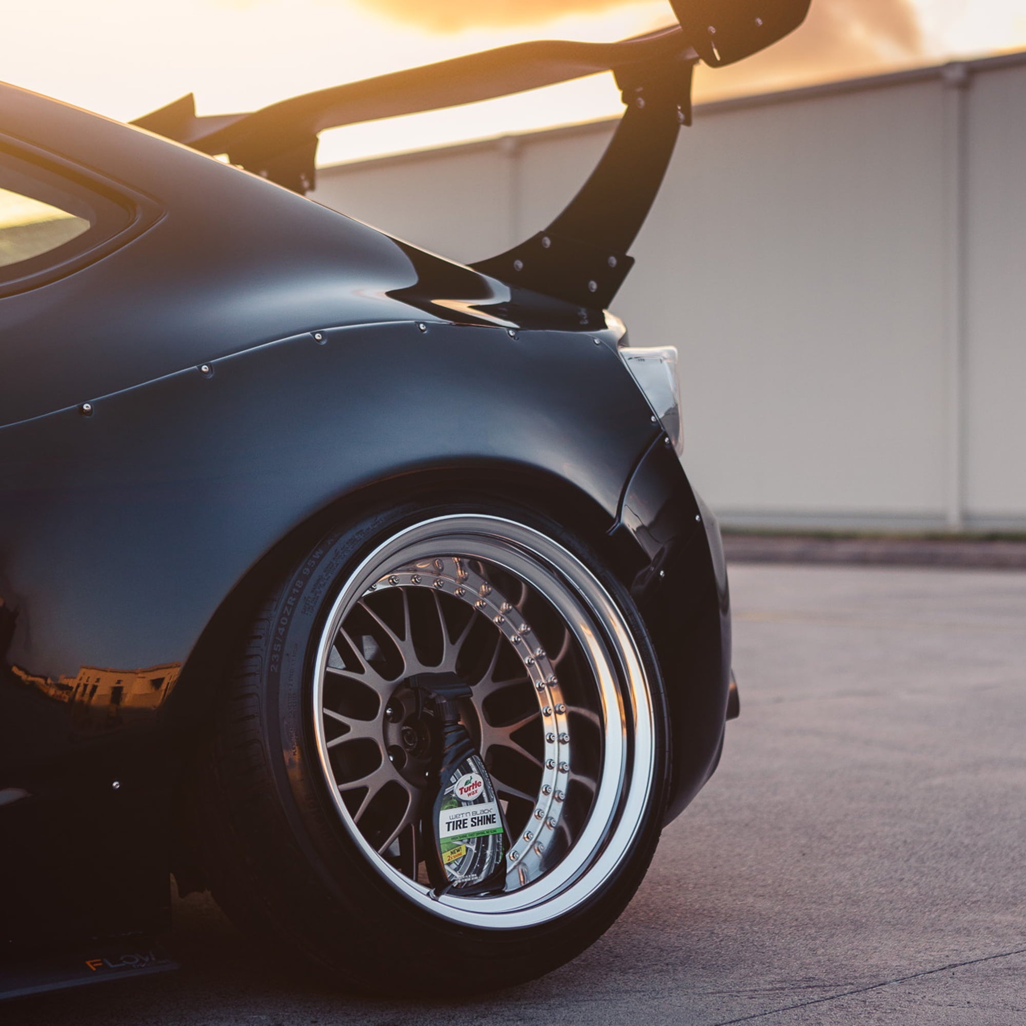 Turtle Wax 50804 Wet 'N Black Tire Shine Trigger, 23 oz