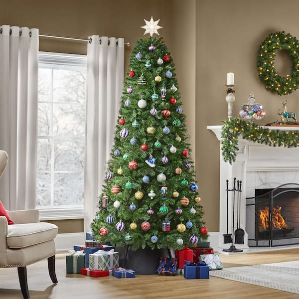 7.5 ft. Unlit Wesley Pine Artificial Christmas Tree