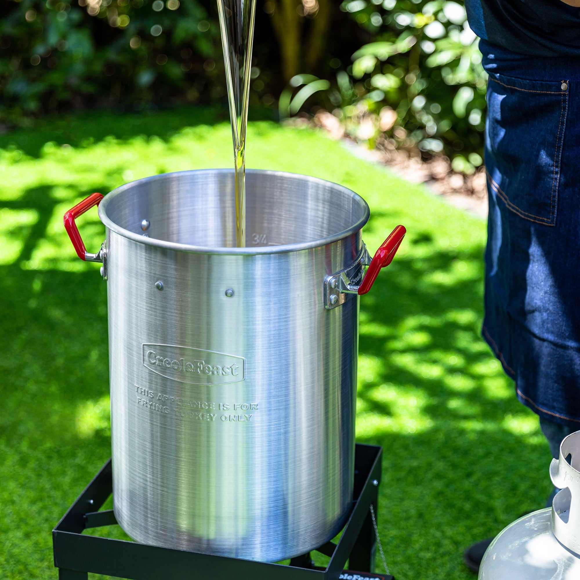 Creole Feast, TFS3000L, Premium Aluminum 30 Qt. Turkey Fryer Set, 50,000 BTU Burner