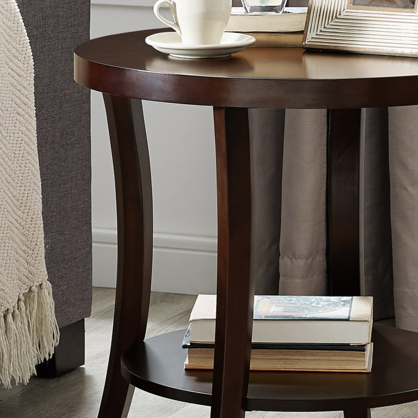 Roundhill Furniture Perth Round End Table with Shelf