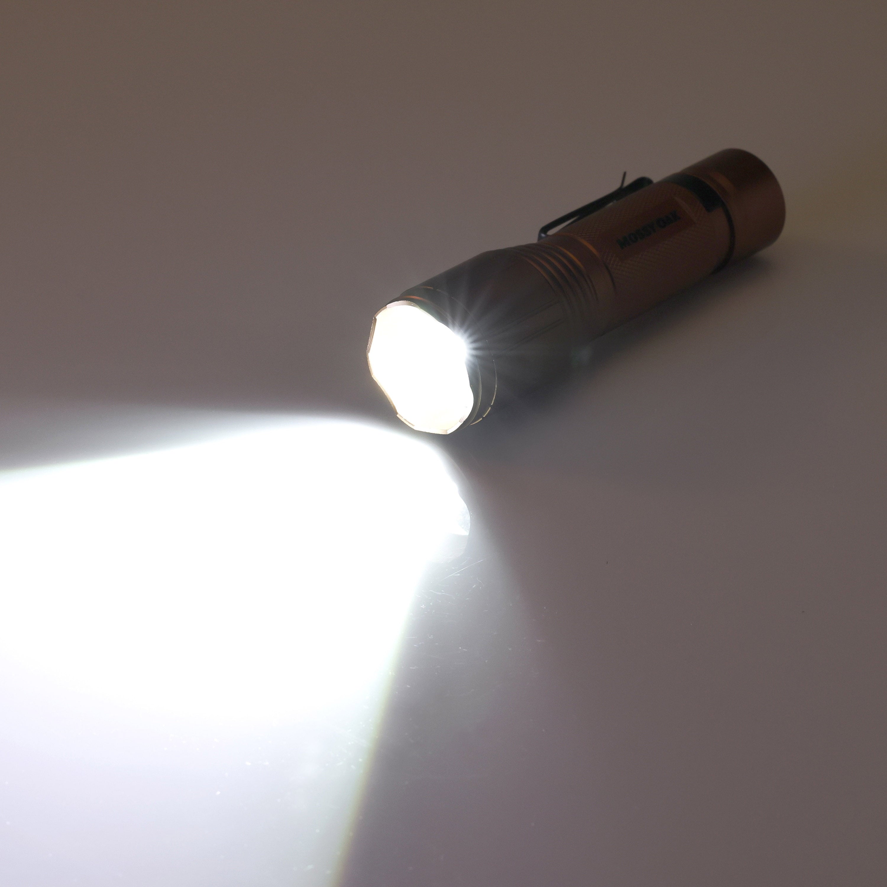 Mossy Oak Hunting LED Flashlight, UV Blood Tracker, IP54 Weatherproof, AAA Batteries Included