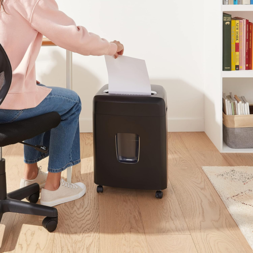 Amazon Basics 12 Sheet (New Model) Micro Cut Paper and Credit Card CD Shredder w