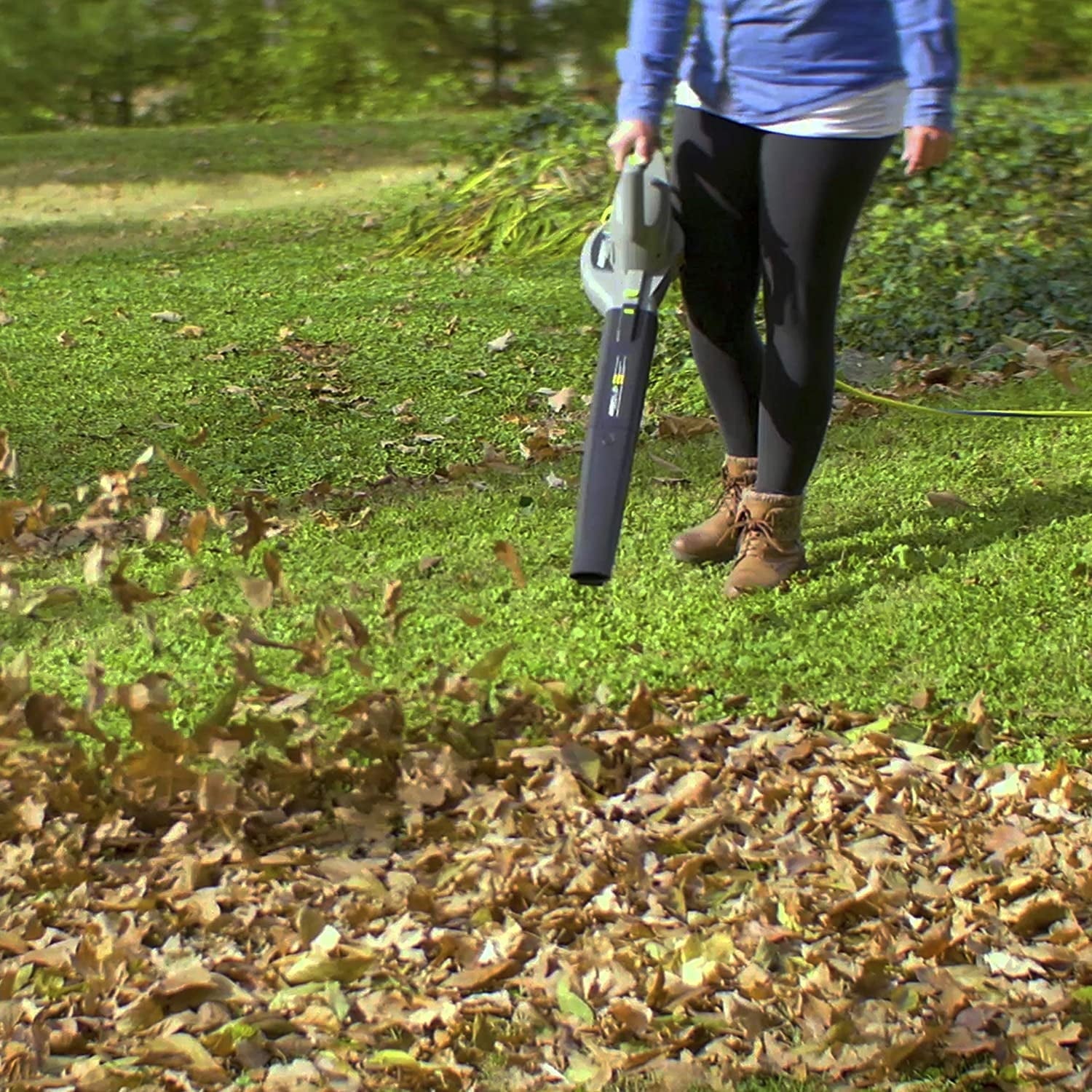 Earthwise BLW20075 7.5-Amp 22-Inch Corded Electric Leaf Blower, Gray