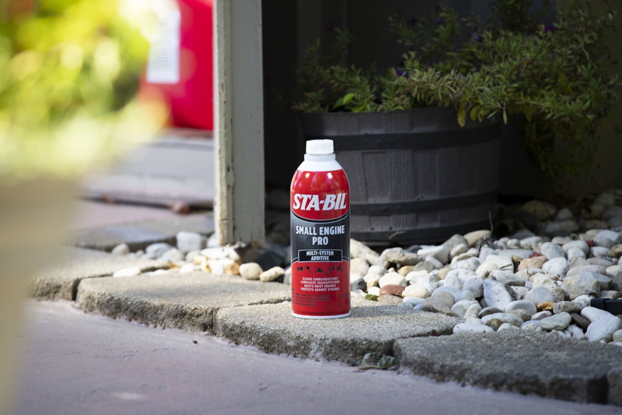 Sta-Bil Small Engine Pro Multi-System Additive, 16 fl. oz. (22305)