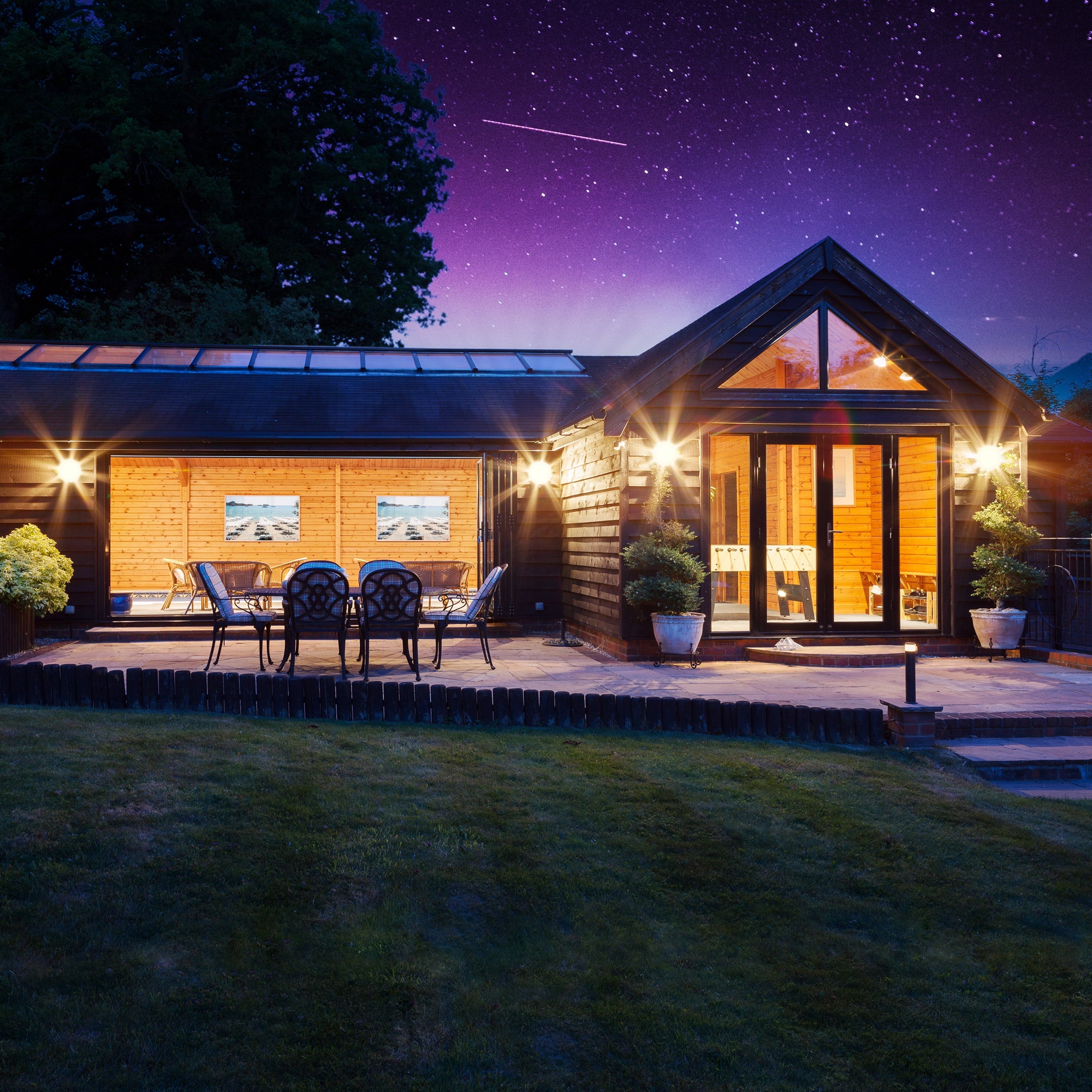 SYLVANIA PAR38 Night Chaser LED Light Bulb 250W, 40* Beam Spread, Dim, Neutral White, 13 yr