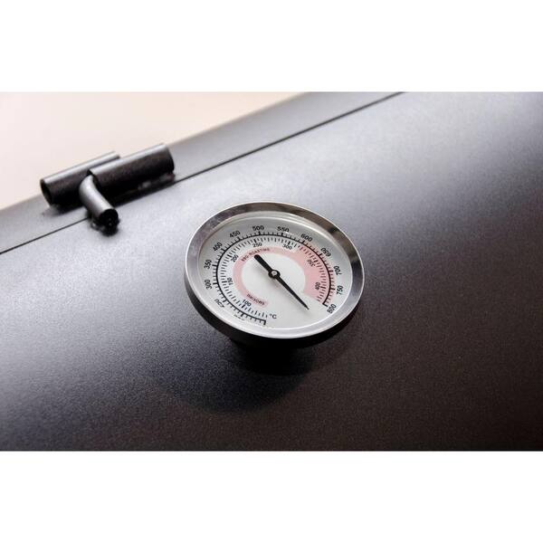 Longhorn Offset Smoker in Black with 1,060 sq. in. Cooking Space