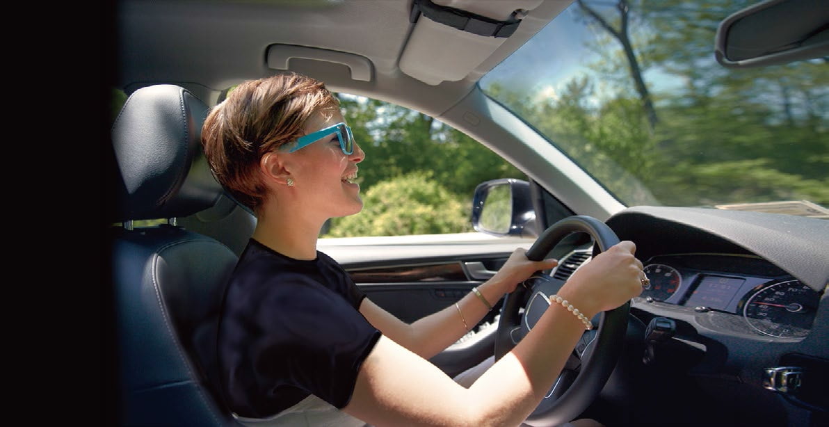 Pioneer AVH-120BT Multimedia Receiver with 6.2 Inch WVGA Touchscreen Display and Built-in Bluetooth for Hands-free Calling and Audio Playback | Double DIN | DVD / MP3 / CD Player