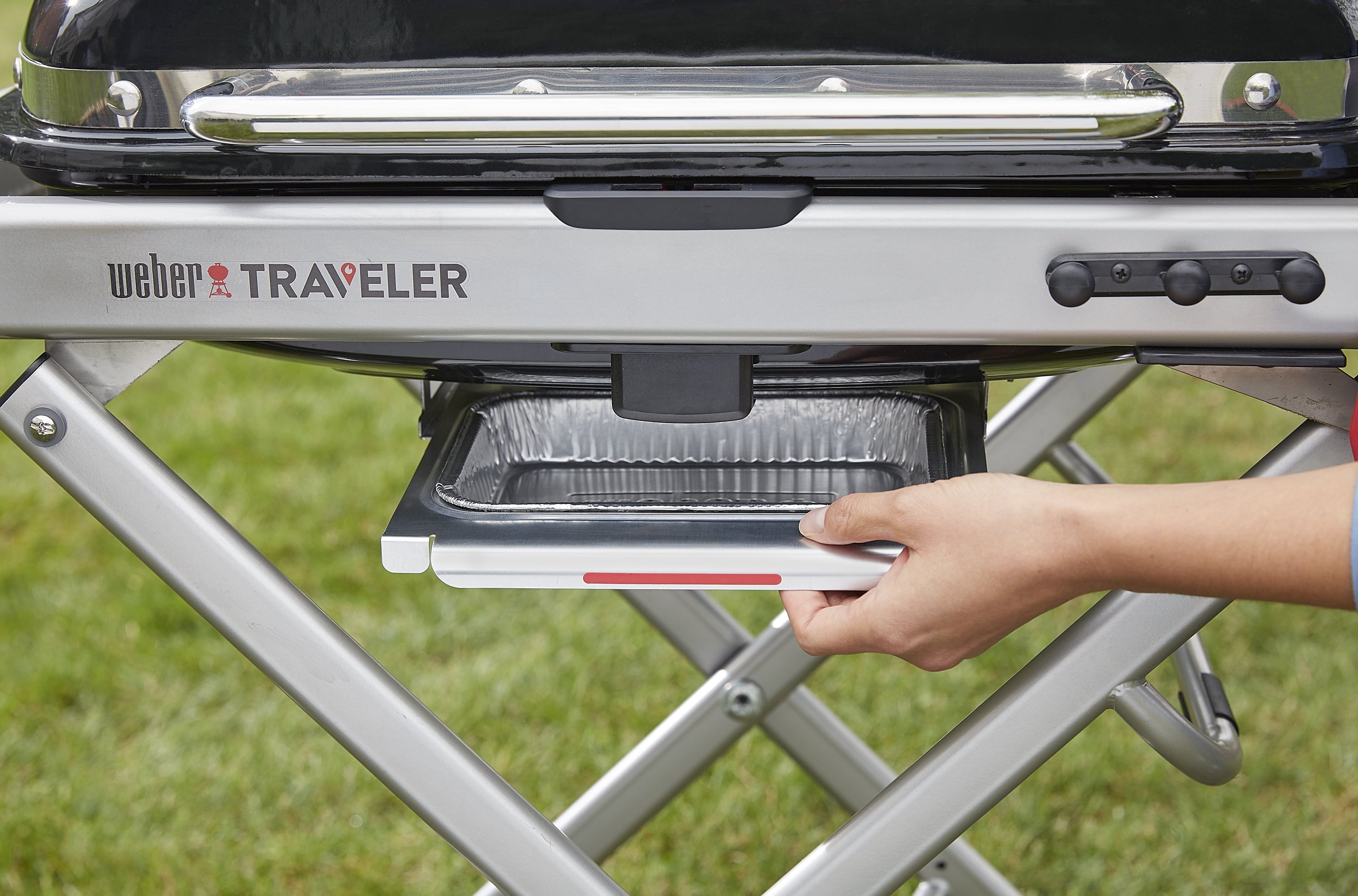 Traveler Portable Propane Gas Grill, Black