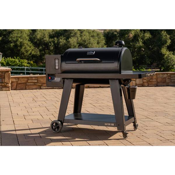 Oakford 1000 Wifi Pellet Grill Smoker in Black
