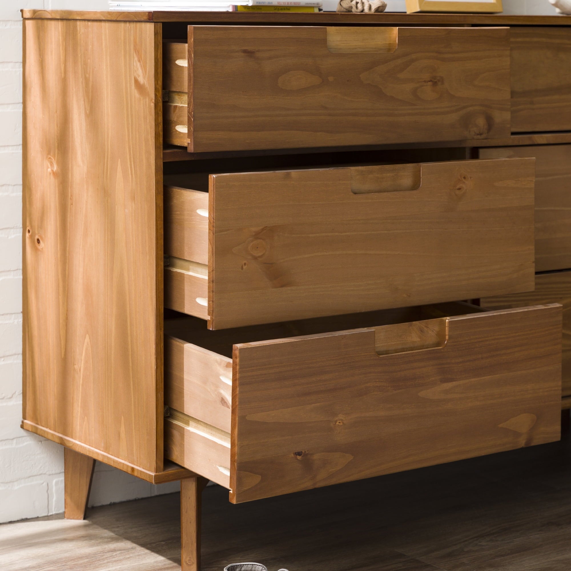 Walker Edison Sonoma 6-Drawer Solid Wood Caramel Dresser