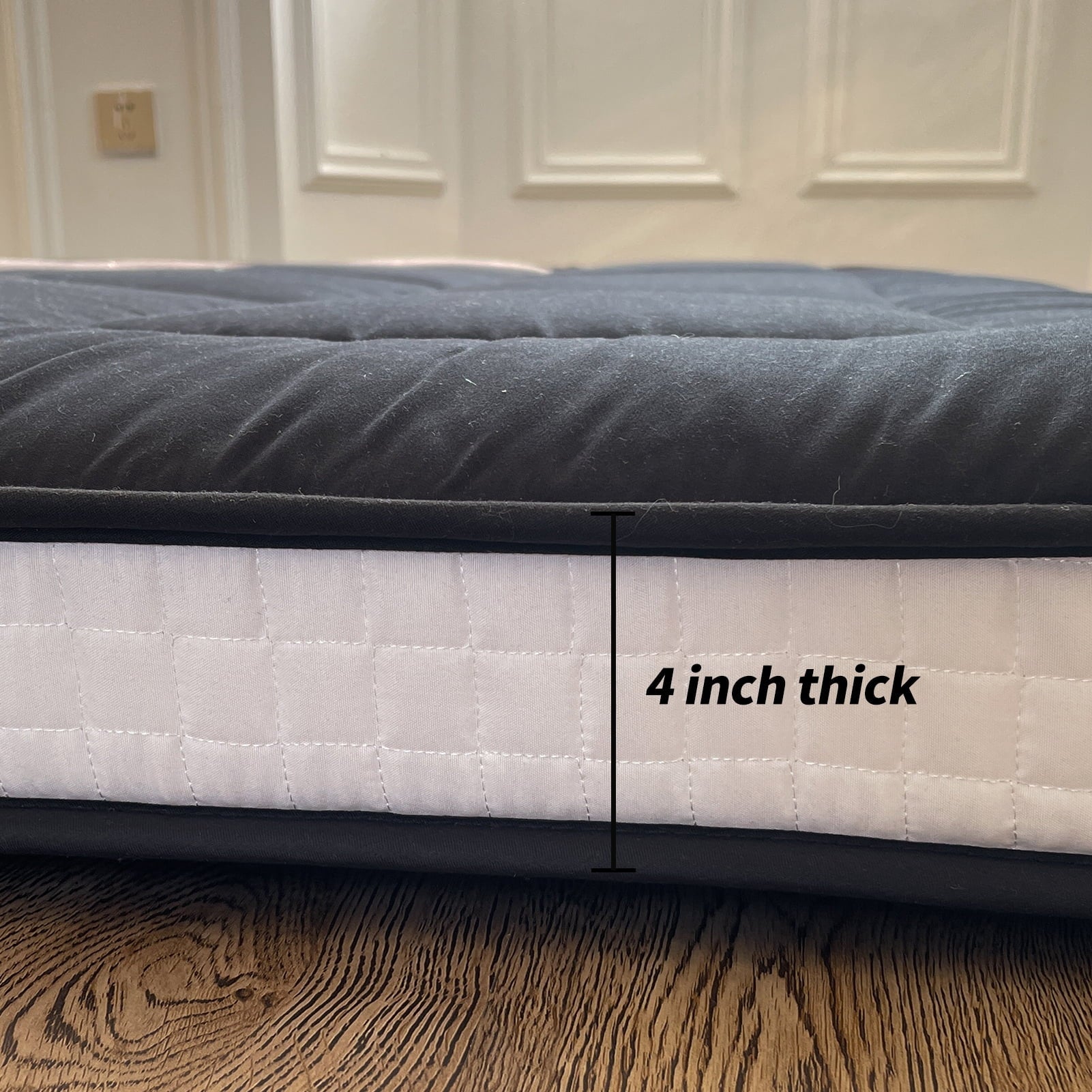 Mattress, Padded Japanese Floor Mattress Quilted Bed Mattress Topper, Extra Thick Folding Sleeping Pad with Bandage and Storage Bag, Twin Size