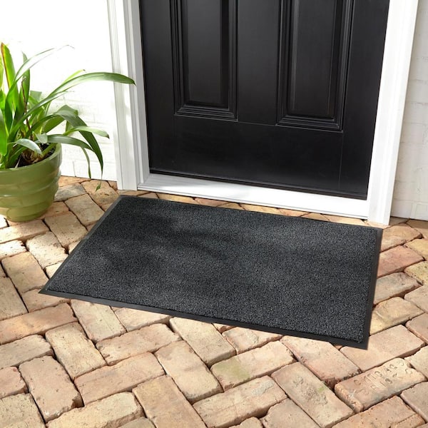 Super Scraper 24 in. x 36 in. Charcoal Door Mat