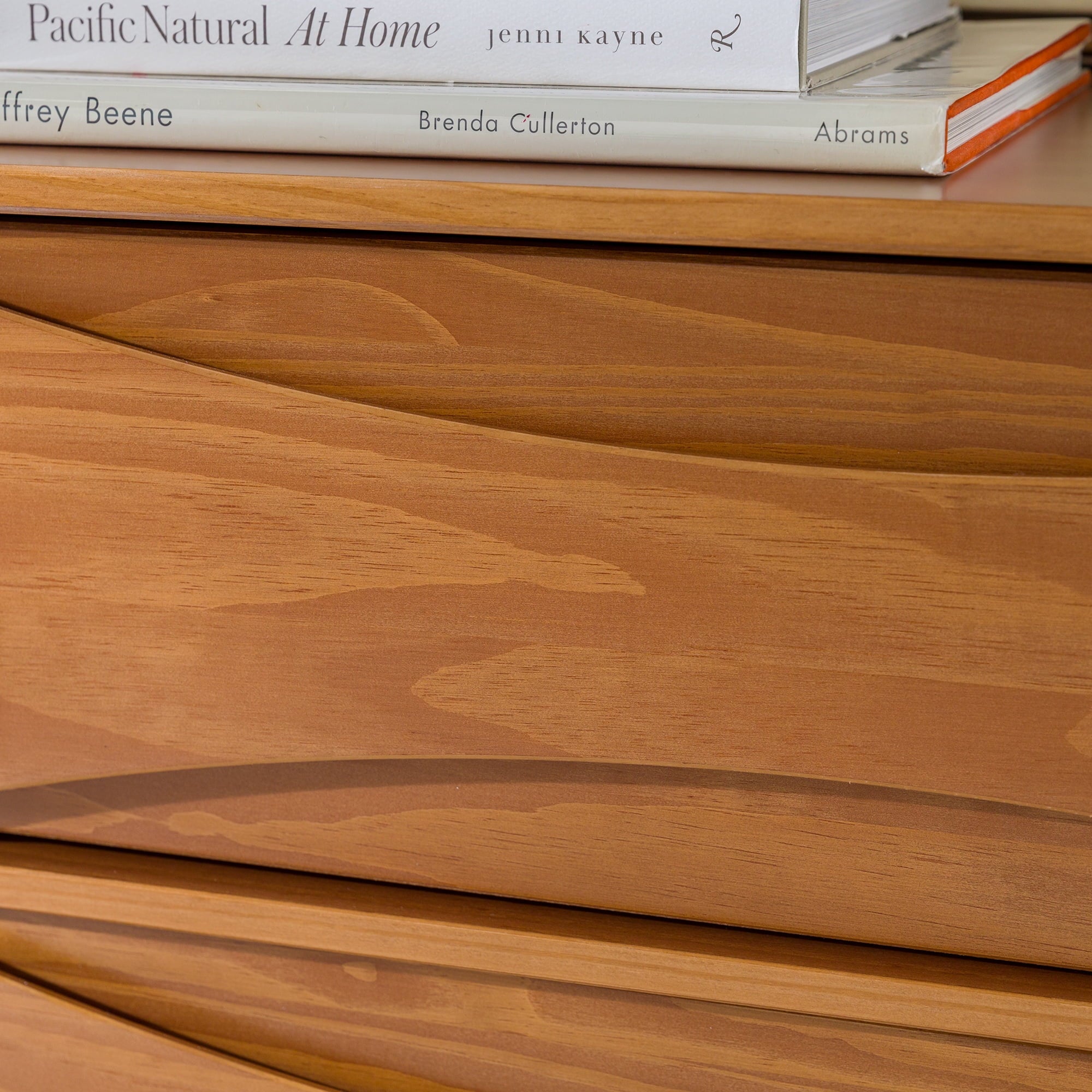 Walker Edison 30” Mid-Century Modern Curved Front 5-Drawer Dresser, Caramel