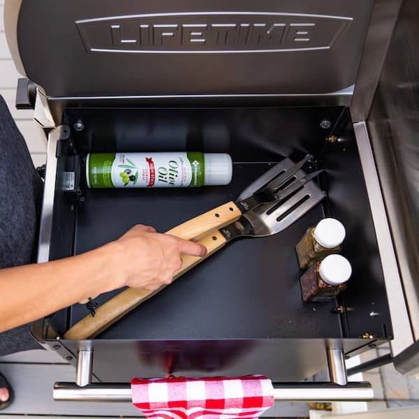 4-Burner Gas Grill and Pellet Smoker Combo in Black