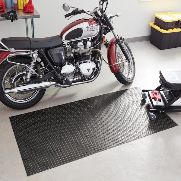 Black 3 ft. W x 6 ft. L Diamond Vinyl Fitness Equipment and Utility Mat (18 sq. ft.)