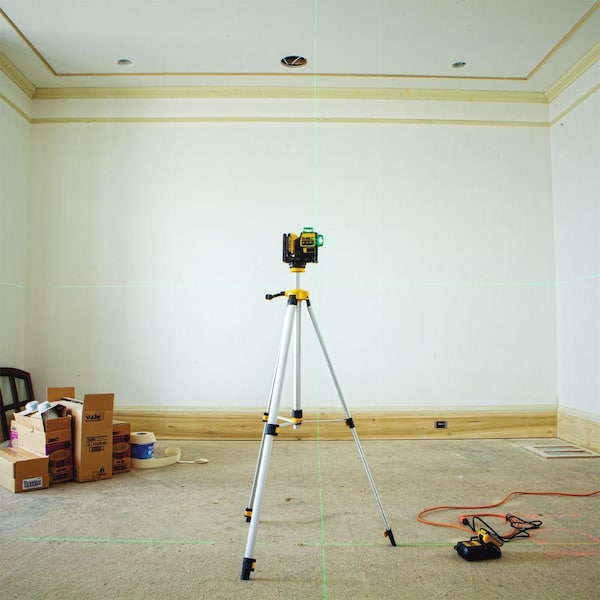 12V MAX Lithium-Ion 100 ft. Green Self-Leveling 3-Beam 360 Degree Laser Level with 2.0Ah Battery, Charger and Case