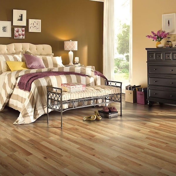 XP Haley Oak 10 mm T x 7.4 in. W Laminate Flooring (628.6 sqft/ pallet)