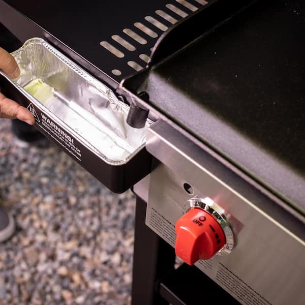 4-Burner Propane Flat Top Grill in Black with Lid