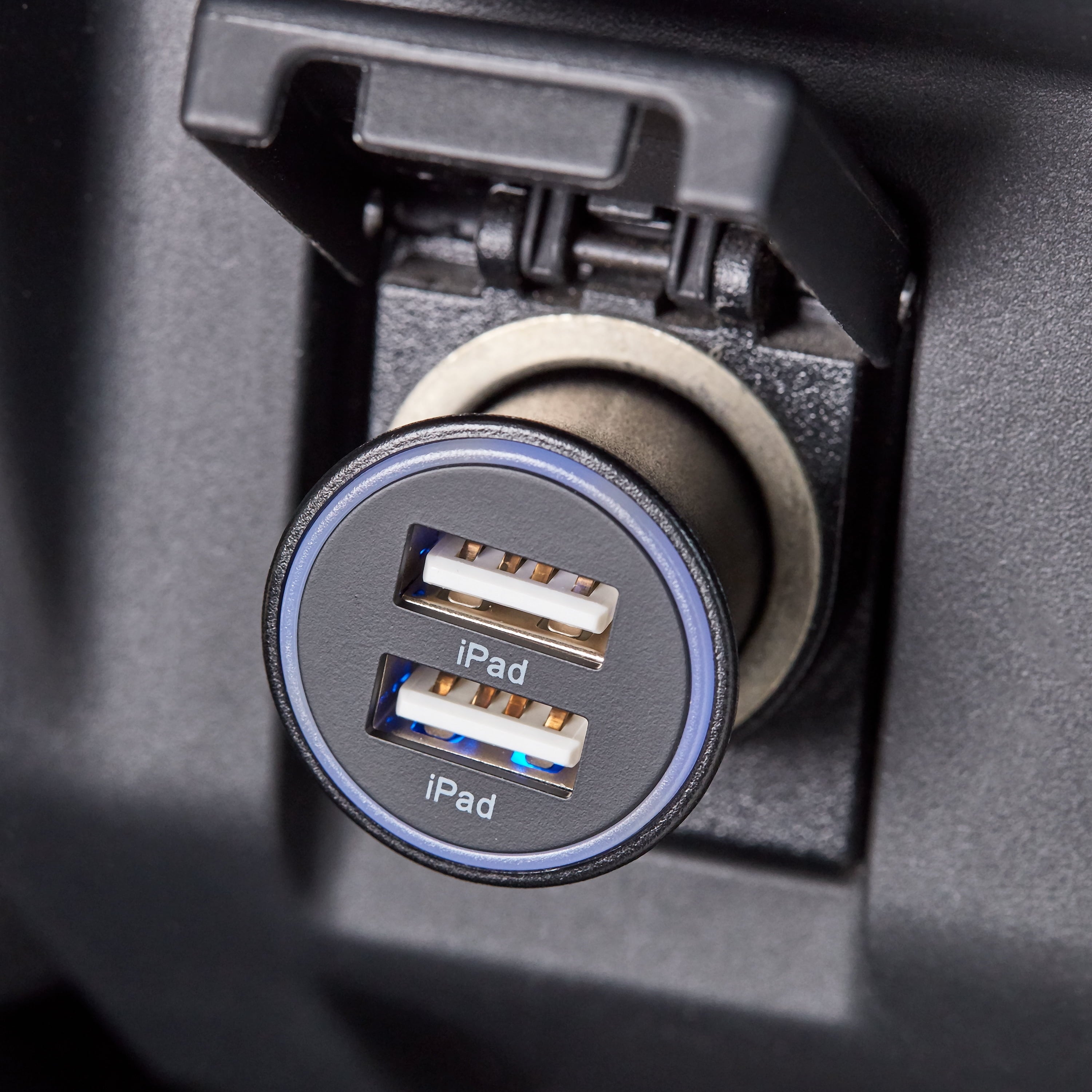 onn. Dual-Port Car Charger, Black,LED power indicator, cell phone charger, charge an additional device at the same time,universal device. Friendly plug into car’s DC adapter.