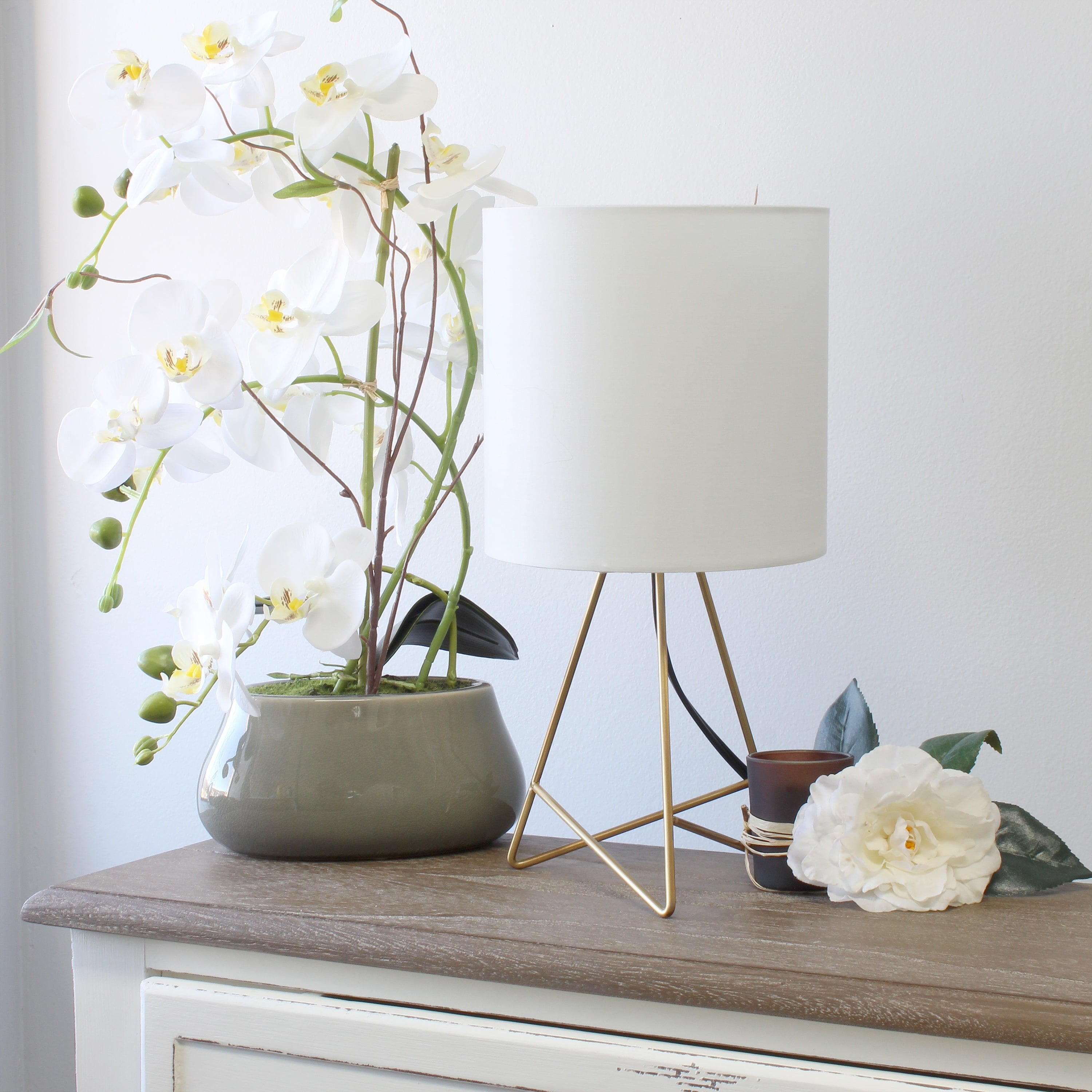 Simple Designs Down to the Wire Table Lamp with Fabric Shade