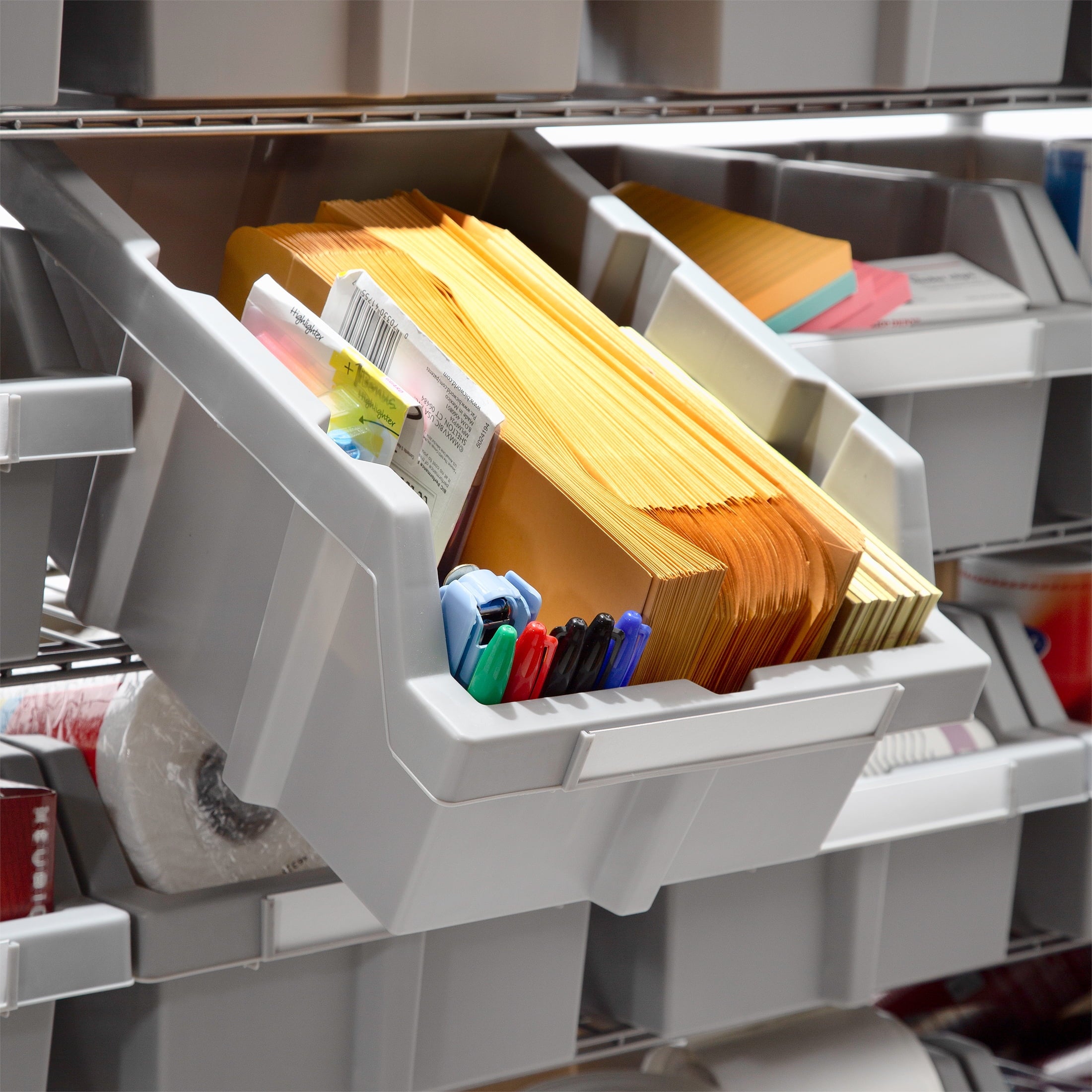 Seville Classics Extra-Wide 7-Tier NSF 21-Bin Rack, 48