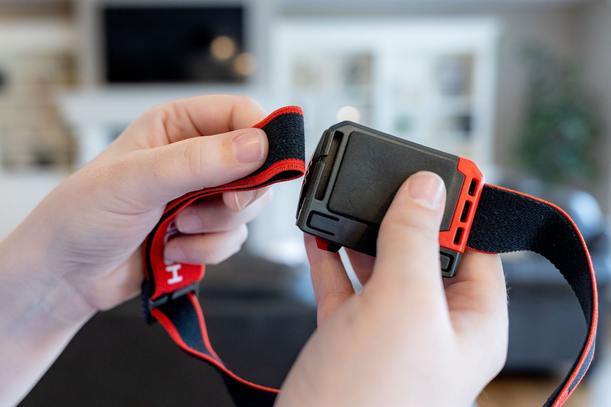 Hyper Tough 300-Lumens LED Headlamp, 3 AAA Batteries