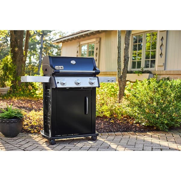 Spirit E-315 3-Burner Natural Gas Grill in Black