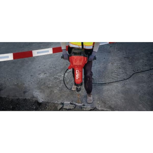 15 Amp 120V Hex 28 Corded 32.3 in x 23.1 in. x 8.6 in. TE-3000 AVR Electric Jack Hammer with Trolley, Cord and Chisels