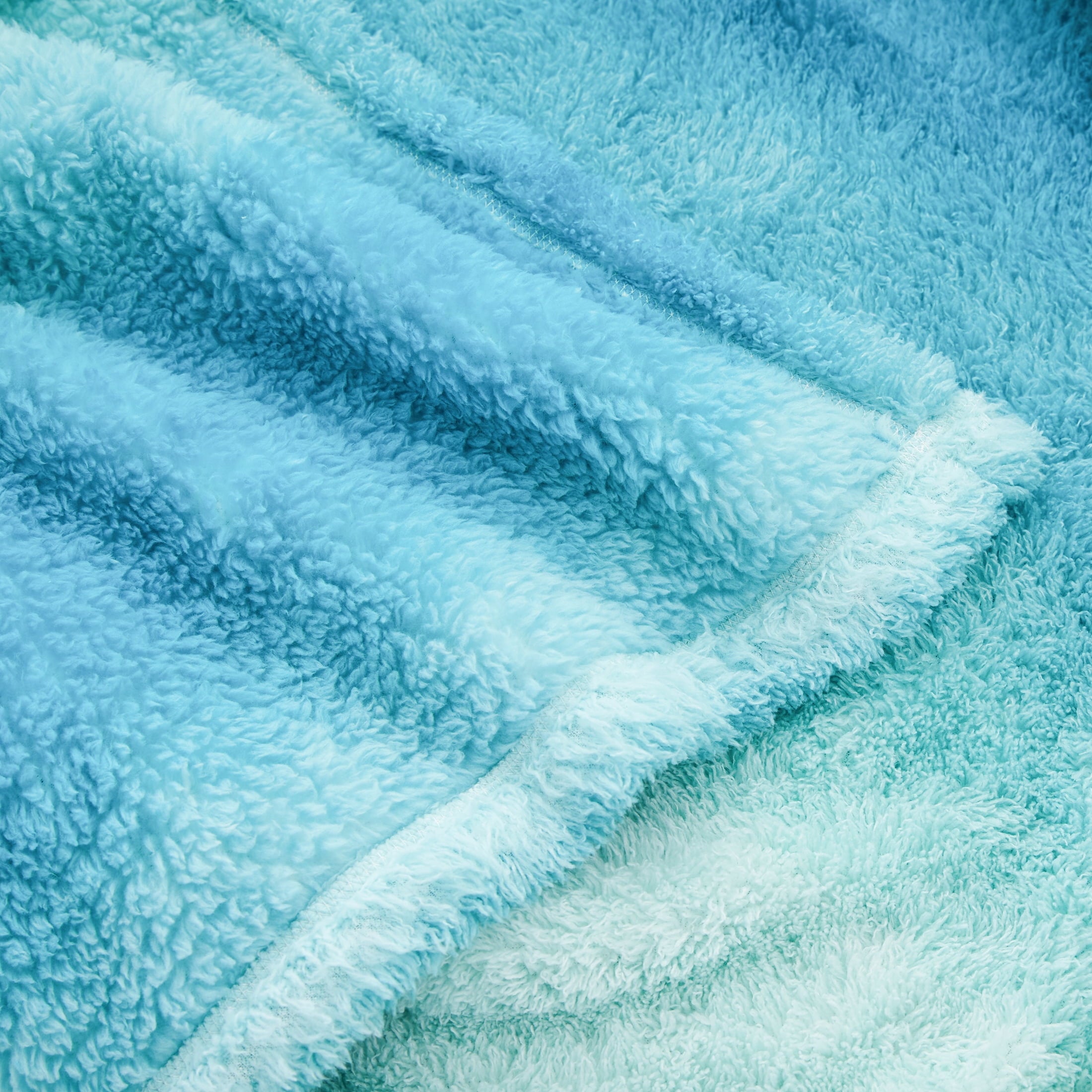 Mainstays Cozy Plush Teal Ombre Throw Blanket, Standard Throw