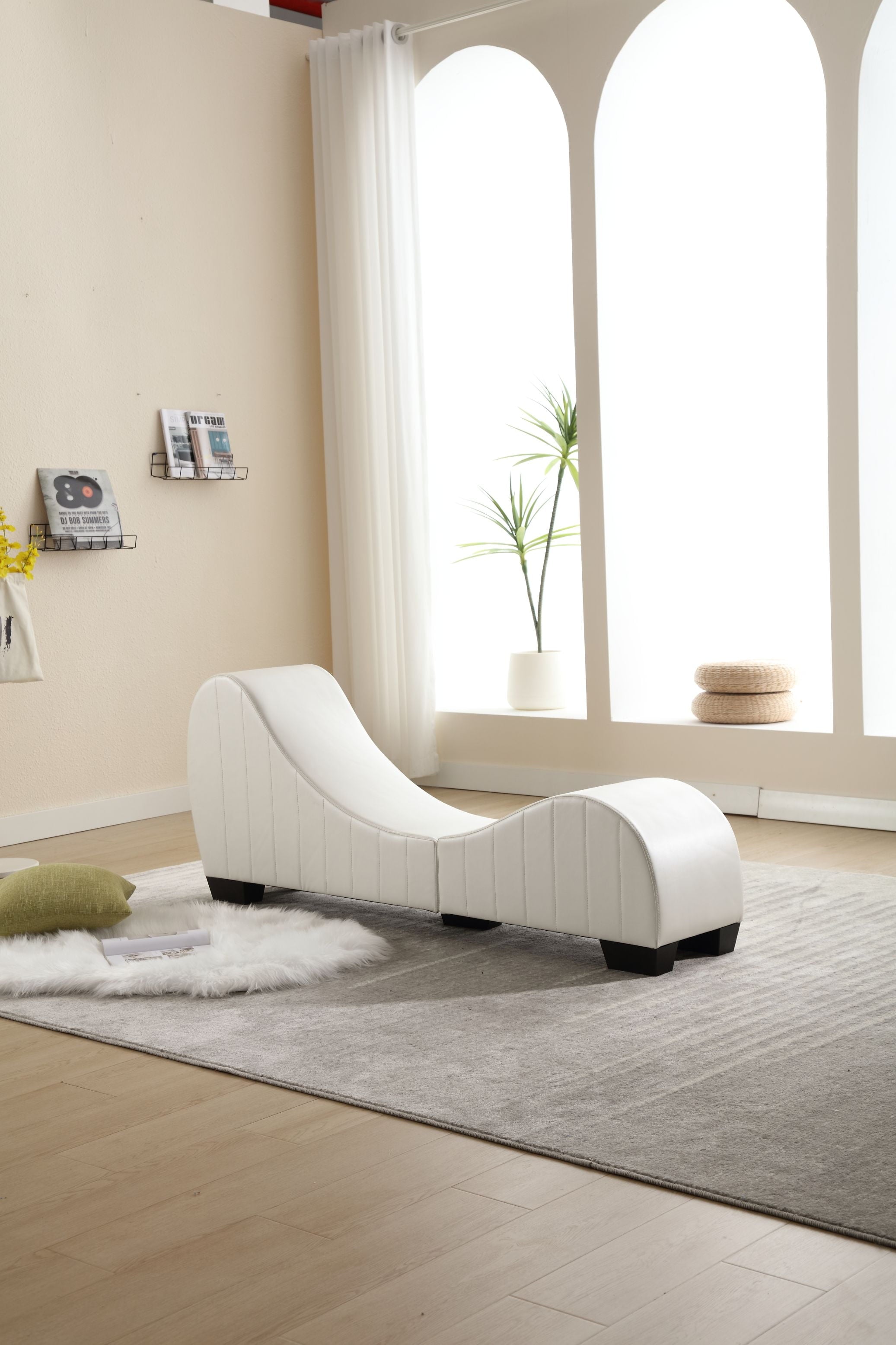 Walkfairy Yoga Chaise Lounge for Stretching & Relaxation Modern Faux Leather Curved Sofa, Modern Faux Leather Curved Sofa, Living Room Bedroom Accent, White