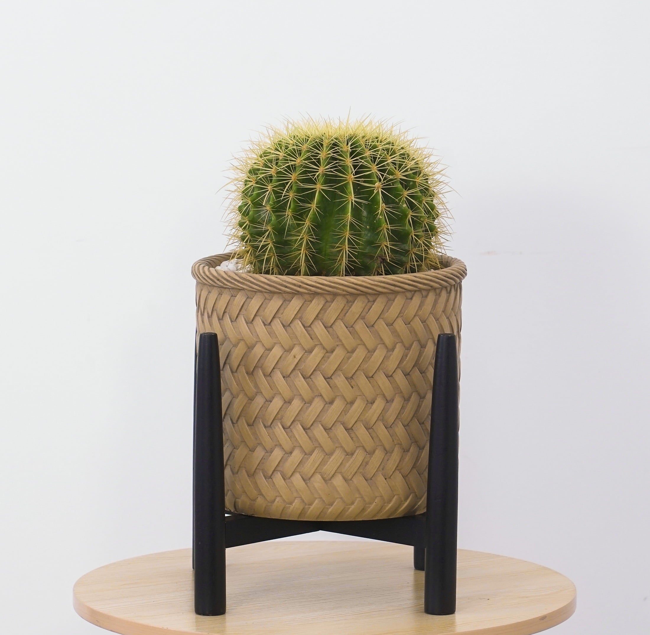 Better Homes and  Gardens Prater  Basket Planter with  Stand