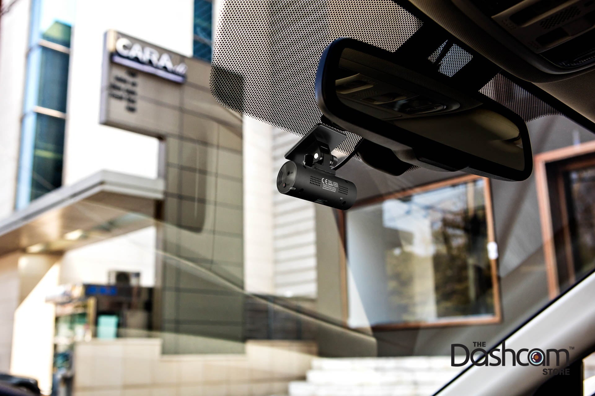 THINKWARE F70 Full HD 1080p Dash Cam with Wide Dynamic Range