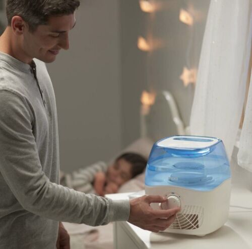 BRAND NEW/SEALED!  VICKS FILTERED COOL MOISTURE HUMIDIFIER