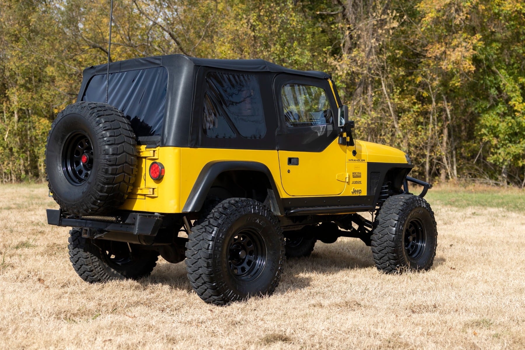 Rough Country Black Steel Wheel | 15x8 | 5x4.5 | -19mm  - RC158545